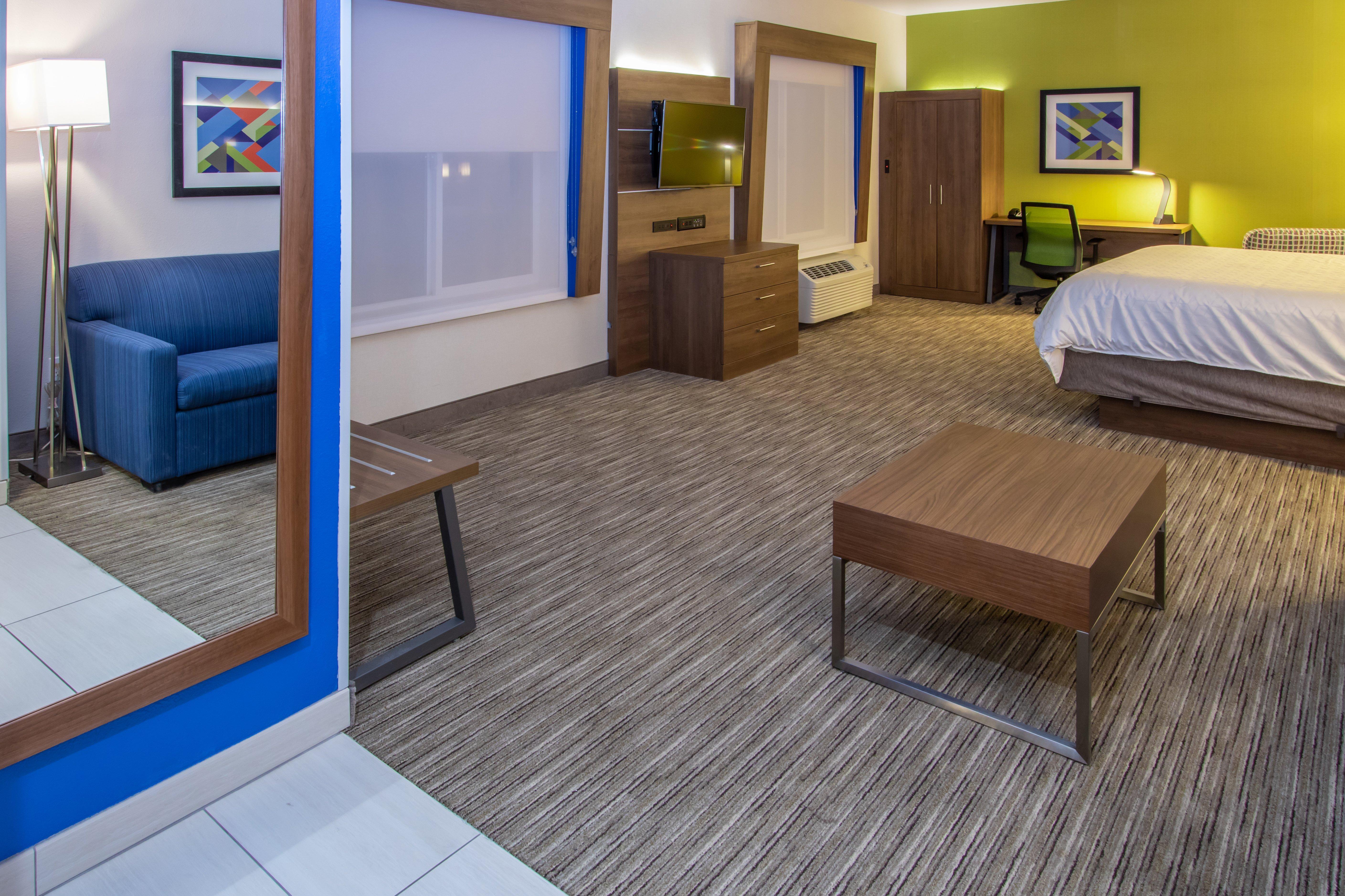 Holiday Inn Express Hotel & Suites Roseville - Galleria Area By Ihg Ngoại thất bức ảnh