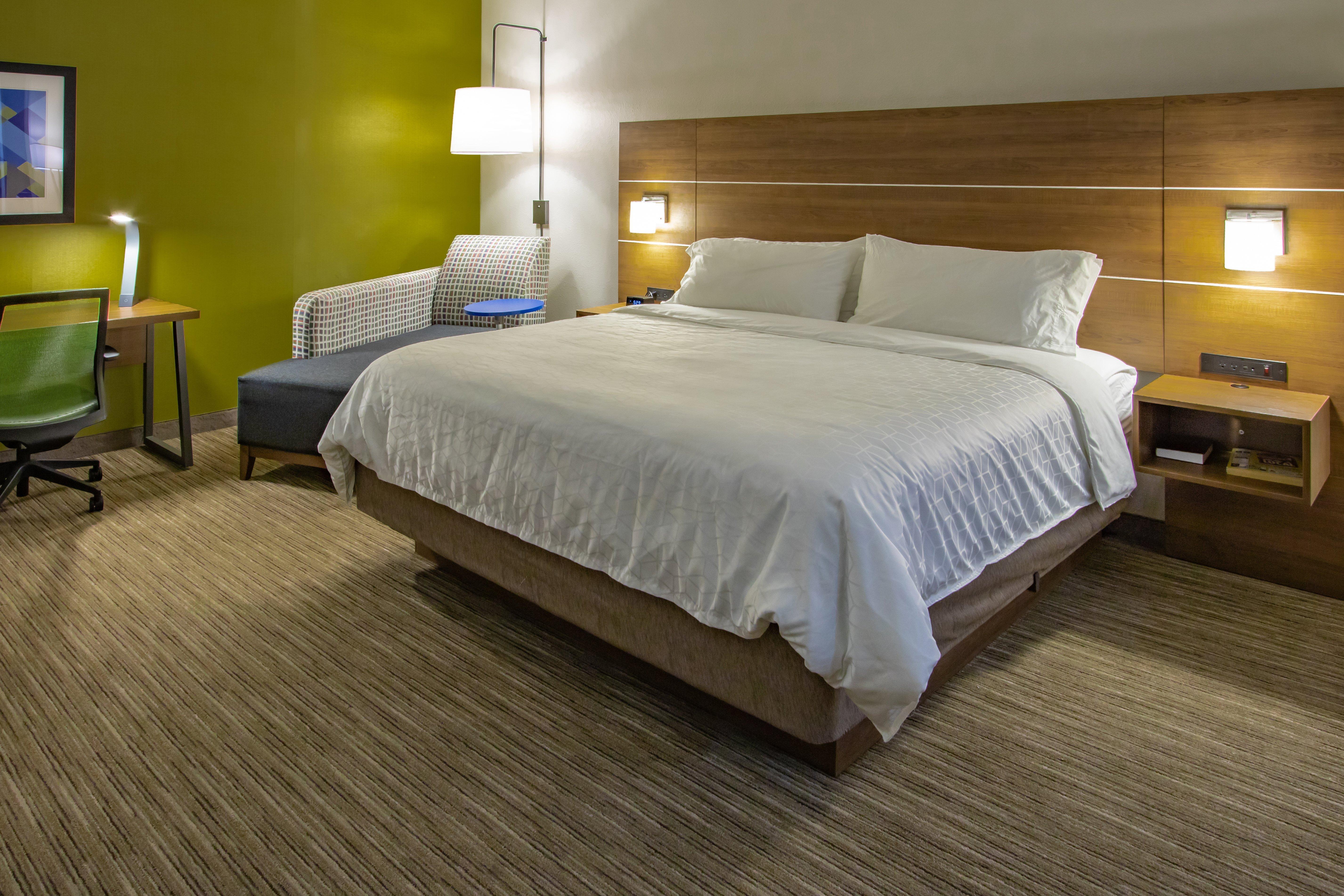 Holiday Inn Express Hotel & Suites Roseville - Galleria Area By Ihg Ngoại thất bức ảnh