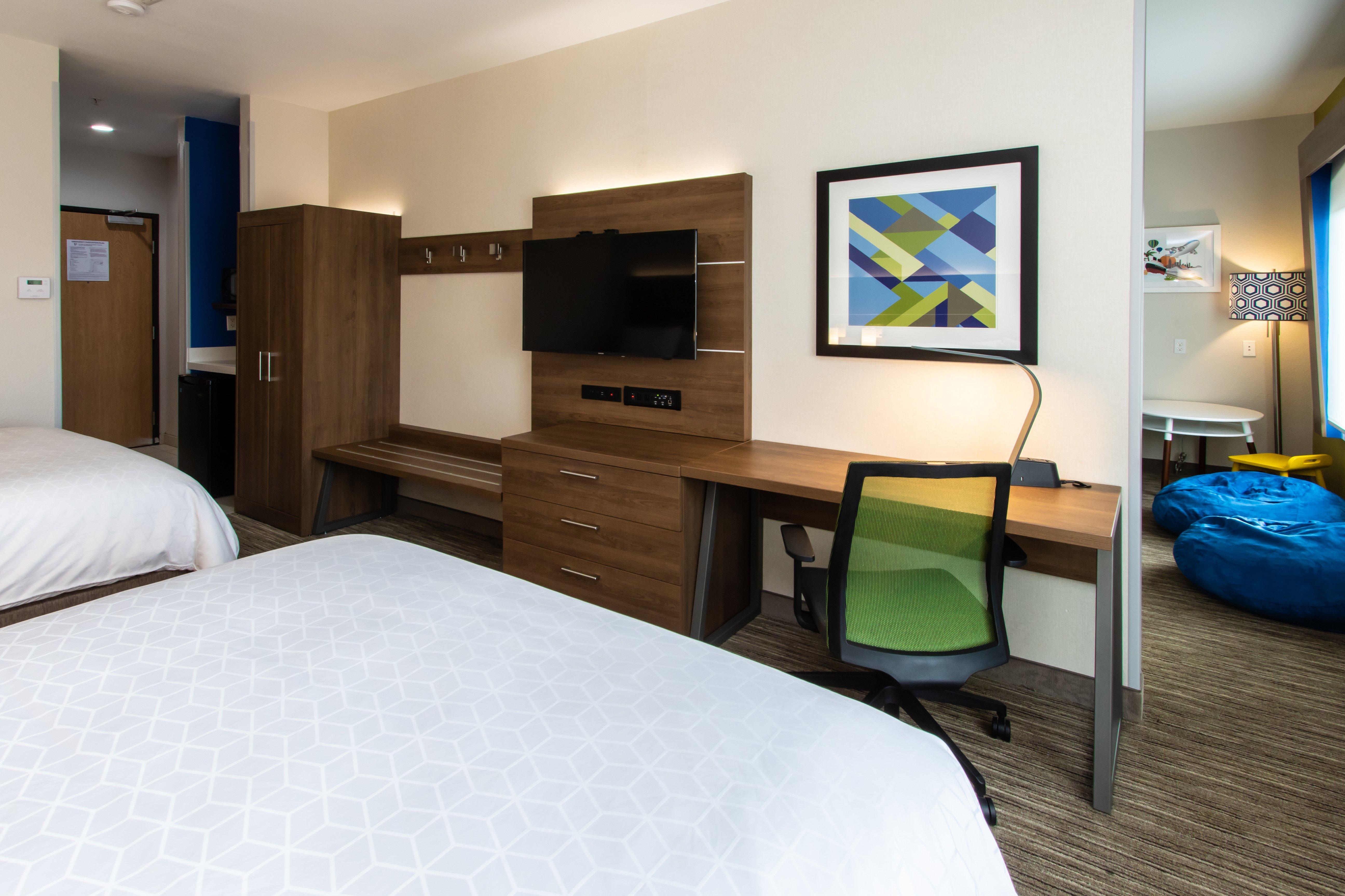 Holiday Inn Express Hotel & Suites Roseville - Galleria Area By Ihg Ngoại thất bức ảnh