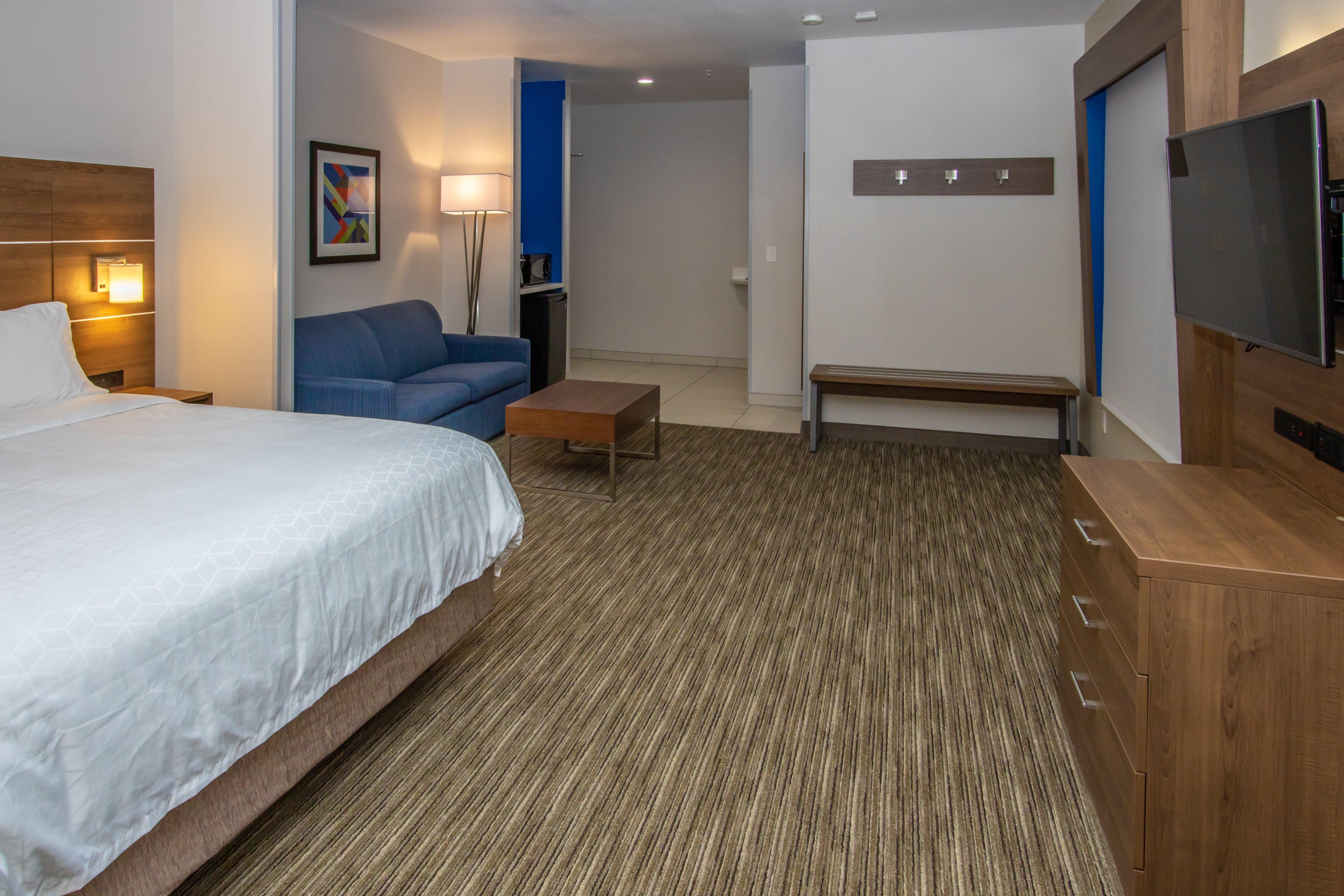 Holiday Inn Express Hotel & Suites Roseville - Galleria Area By Ihg Ngoại thất bức ảnh