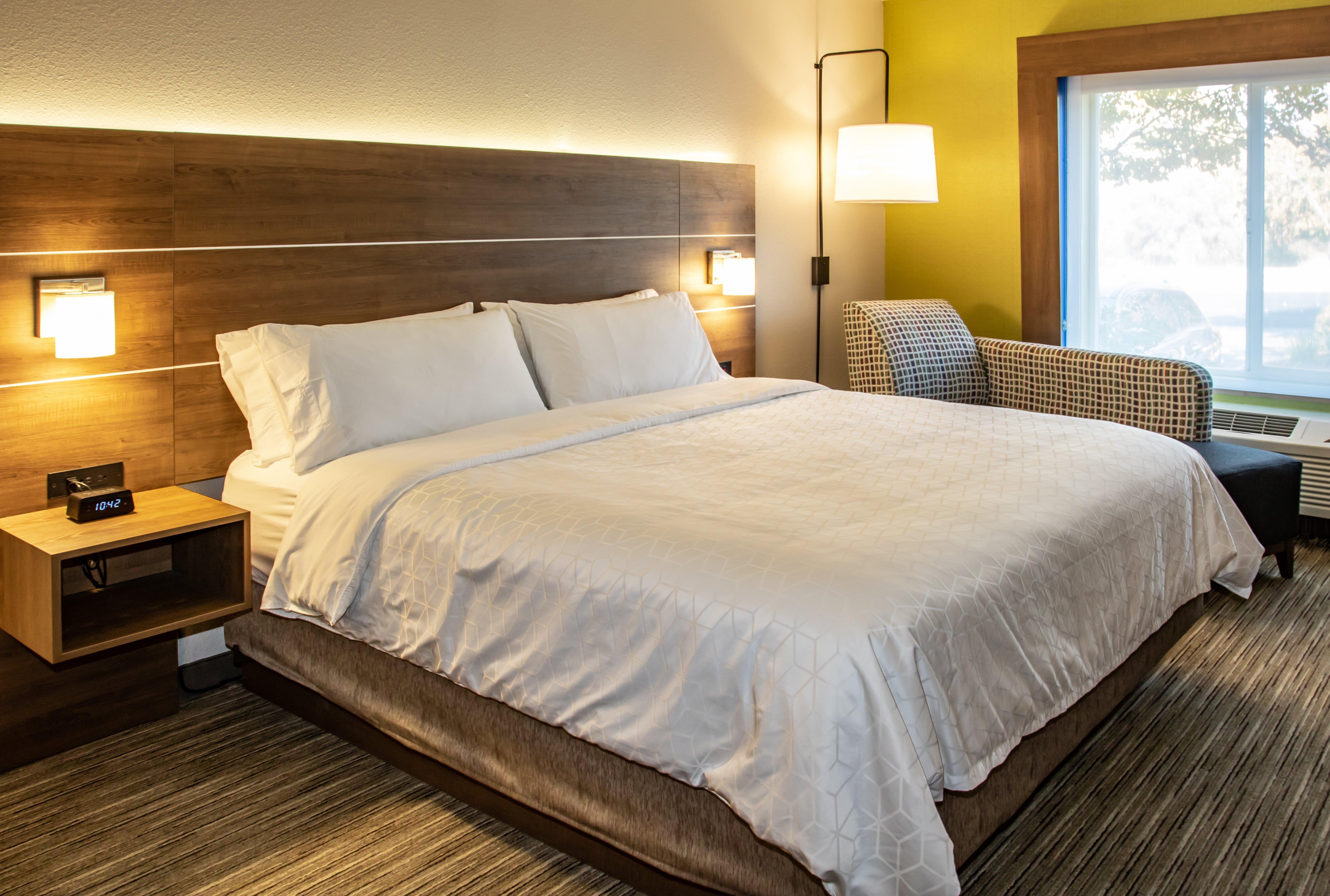 Holiday Inn Express Hotel & Suites Roseville - Galleria Area By Ihg Ngoại thất bức ảnh