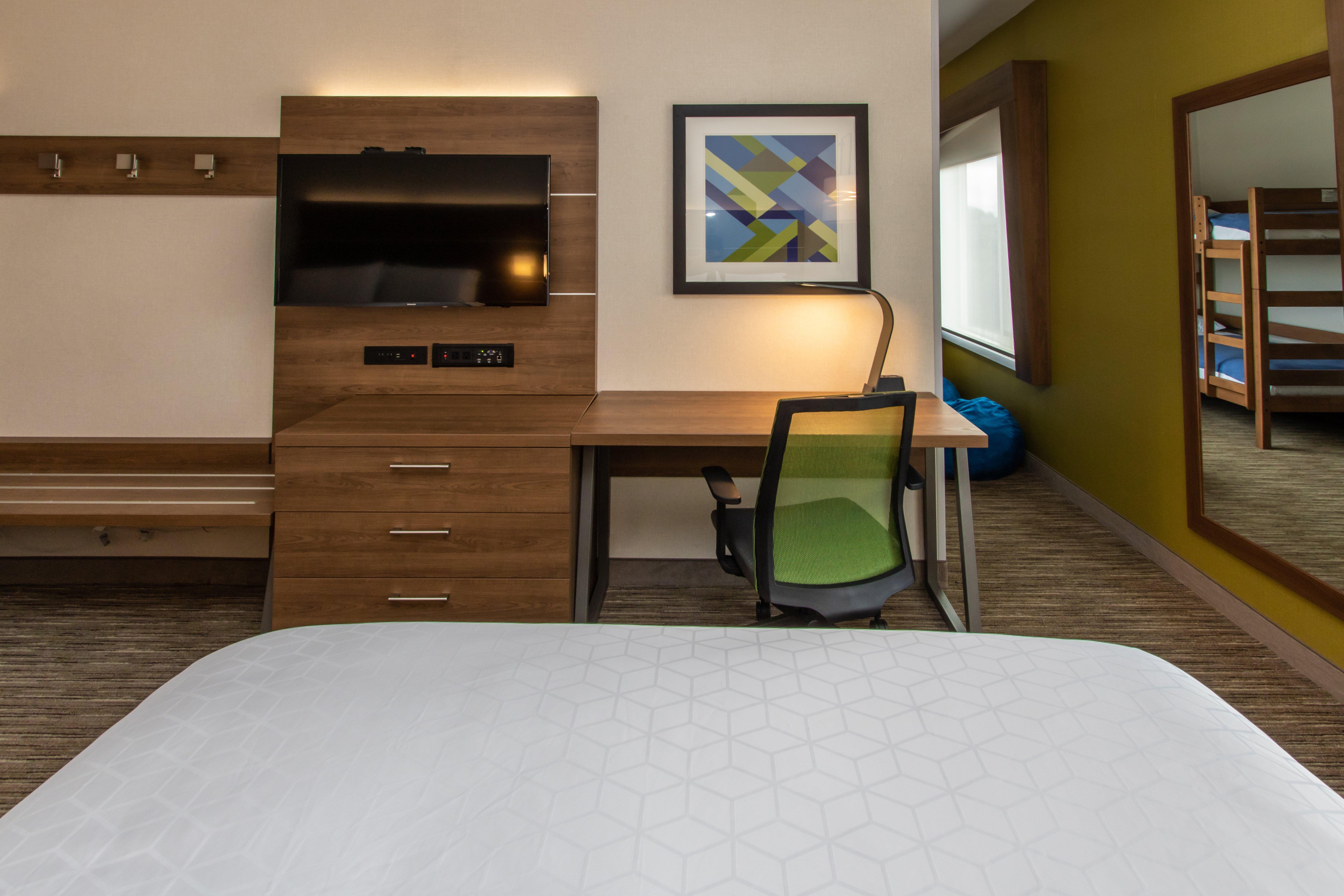 Holiday Inn Express Hotel & Suites Roseville - Galleria Area, An Ihg Hotel Ngoại thất bức ảnh