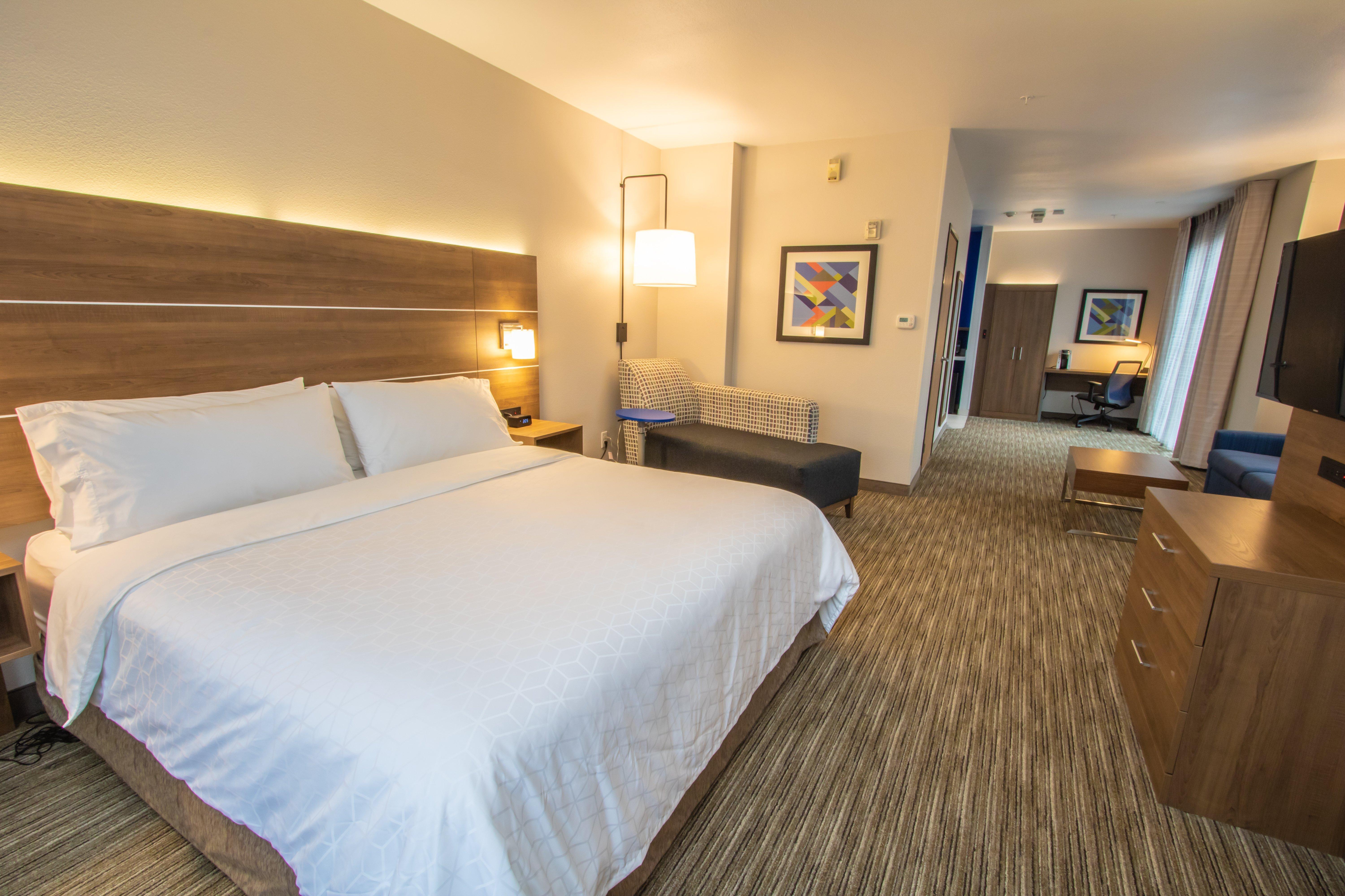Holiday Inn Express Hotel & Suites Roseville - Galleria Area, An Ihg Hotel Ngoại thất bức ảnh