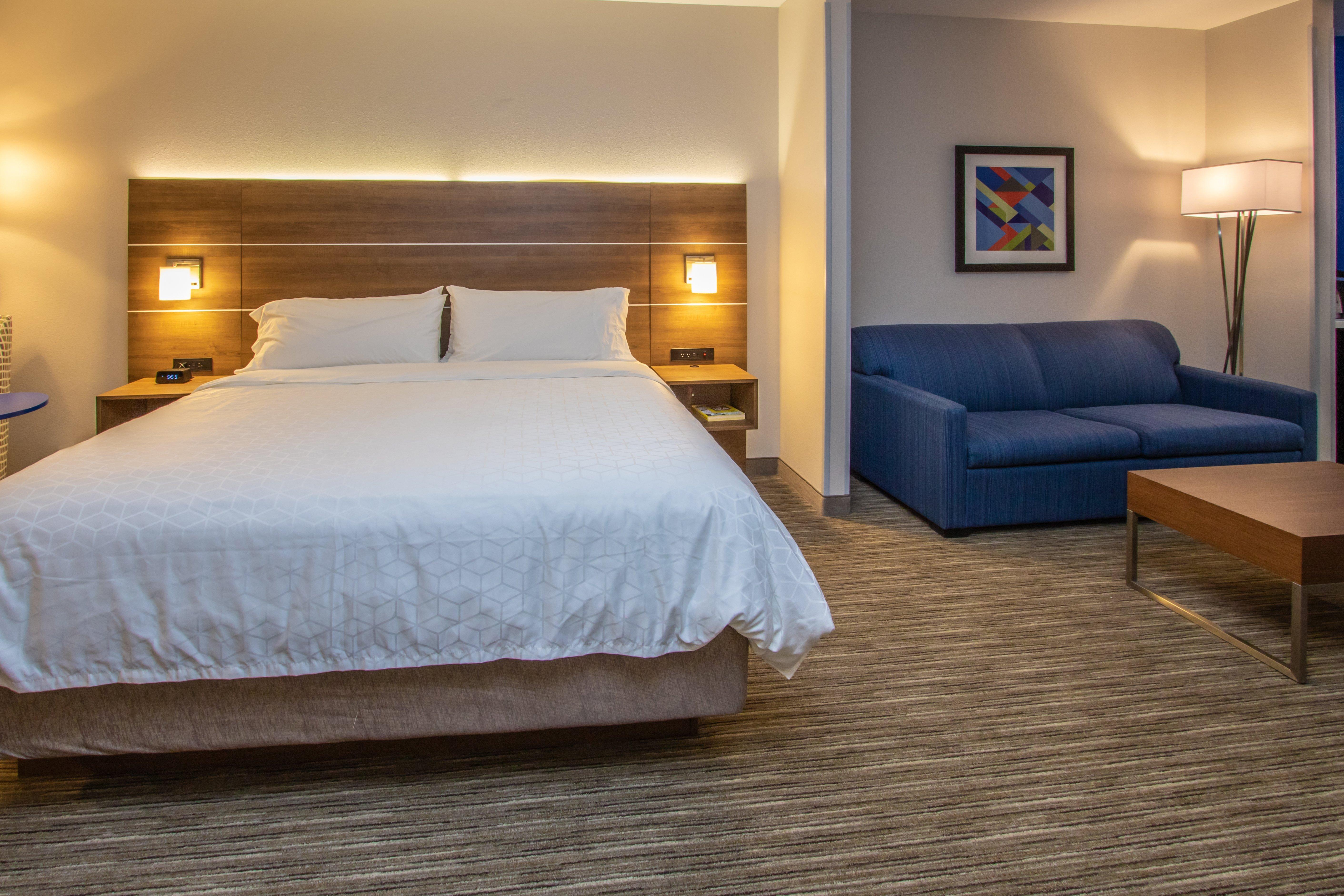 Holiday Inn Express Hotel & Suites Roseville - Galleria Area By Ihg Ngoại thất bức ảnh